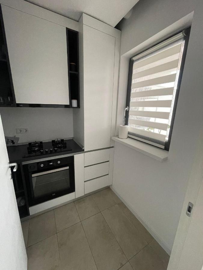 Citta Luxury Apartment 75 Бухарест Экстерьер фото